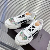 발렌티노 남녀공용 스니커즈 신발 운동화