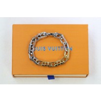 루이비통 팔찌