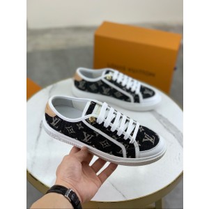 루이비통 남녀공용 신발 운동화 스니커즈