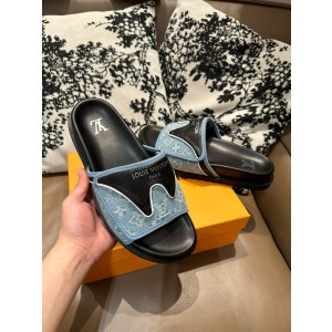 루이비통 남자 슬리퍼