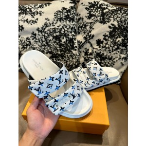 루이비통 남자 슬리퍼