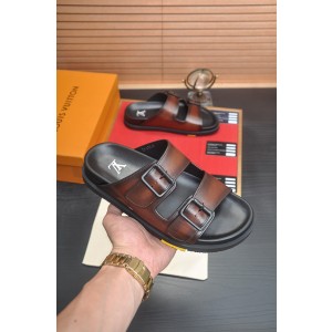 루이비통 남자 슬리퍼