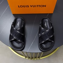 루이비통 남녀공용 슬리퍼
