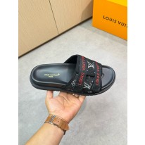 루이비통 남자 슬리퍼