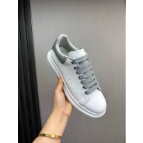 알렉산더 맥퀸 남녀공용 신발 운동화 스니커즈