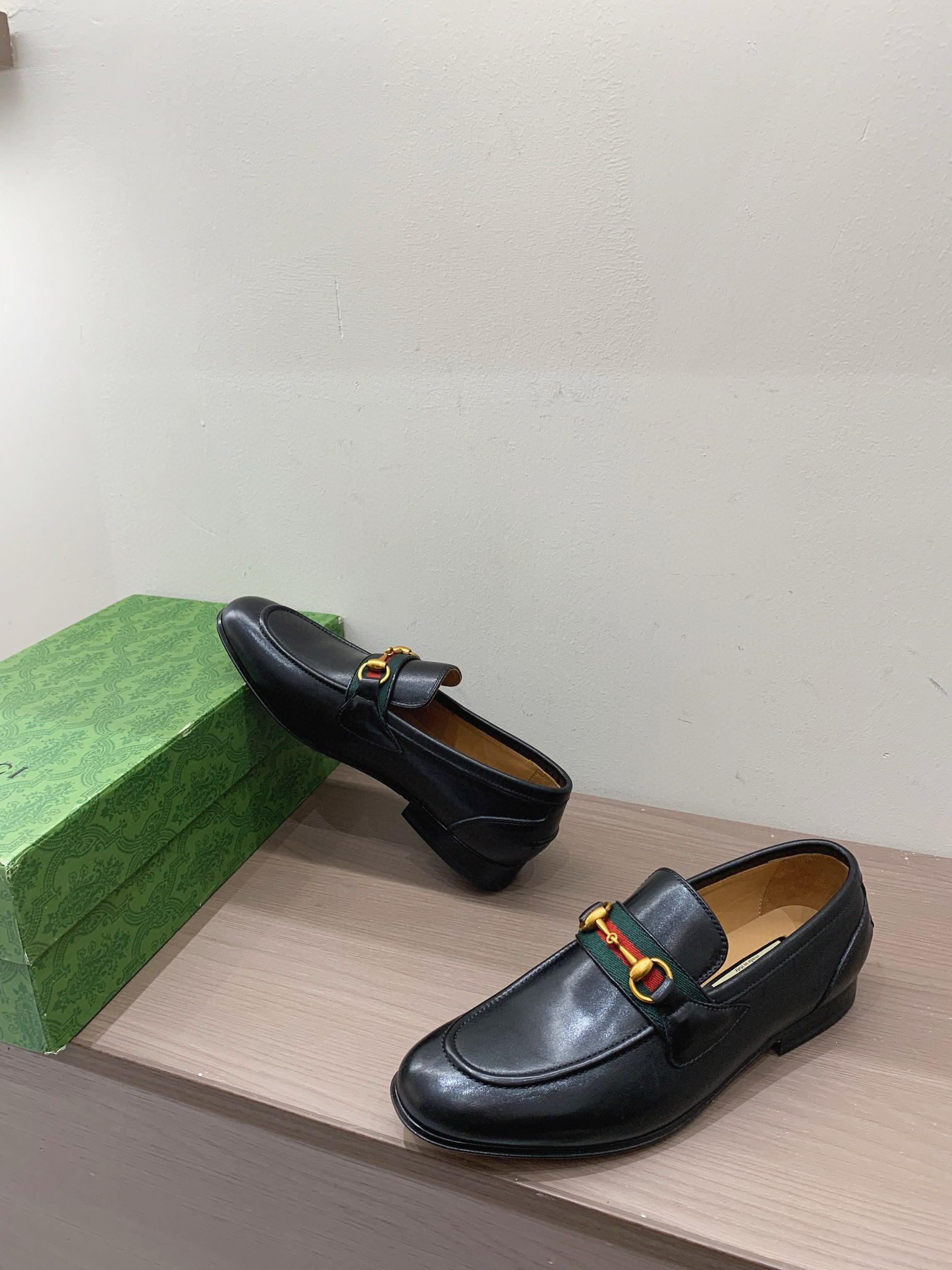 구찌 남자 구두