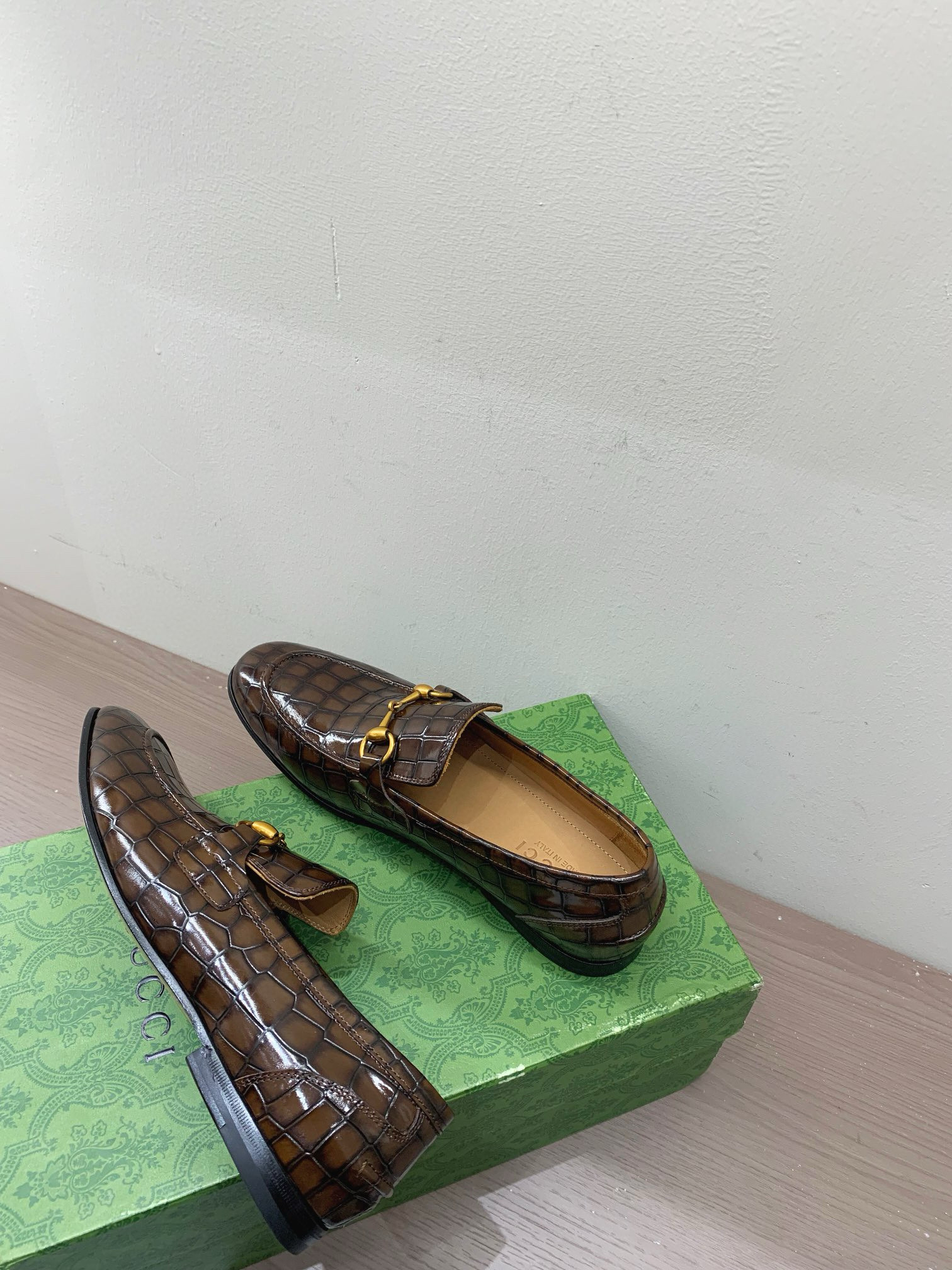 구찌 남자 구두