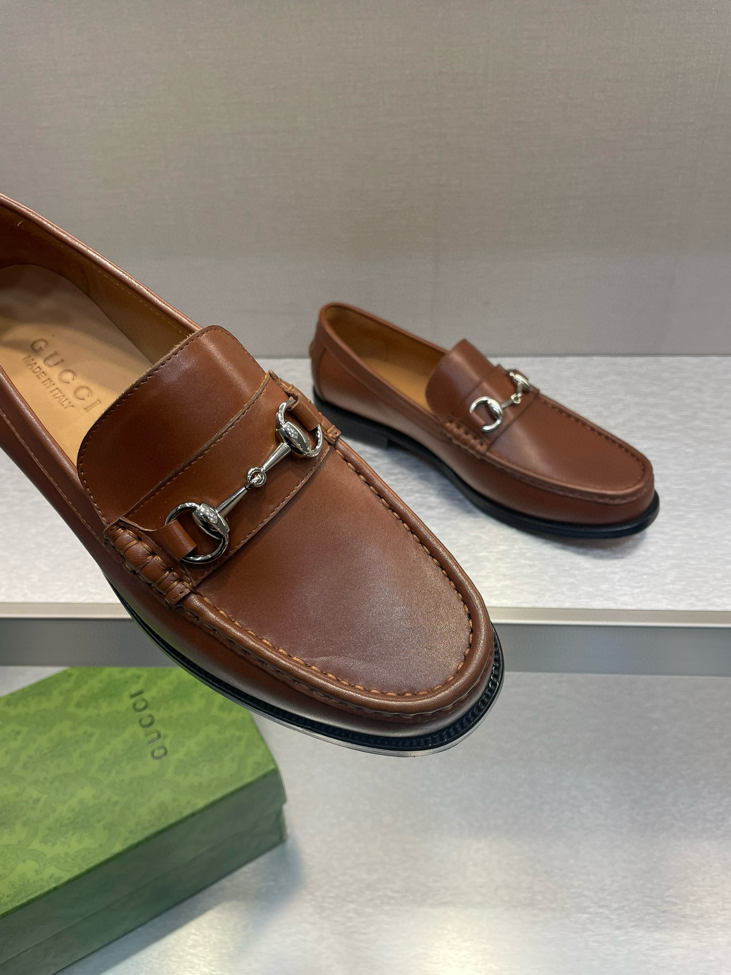 구찌 남자 구두