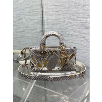 디올 레이디 백 여자가방