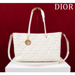 디올 토트백 여자가방