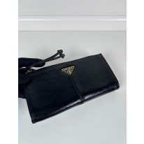 프라다 1MB051 남녀공용 클러치지갑