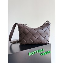보테가베네타 795125 남자가방