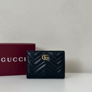 구찌 여자지갑 773427