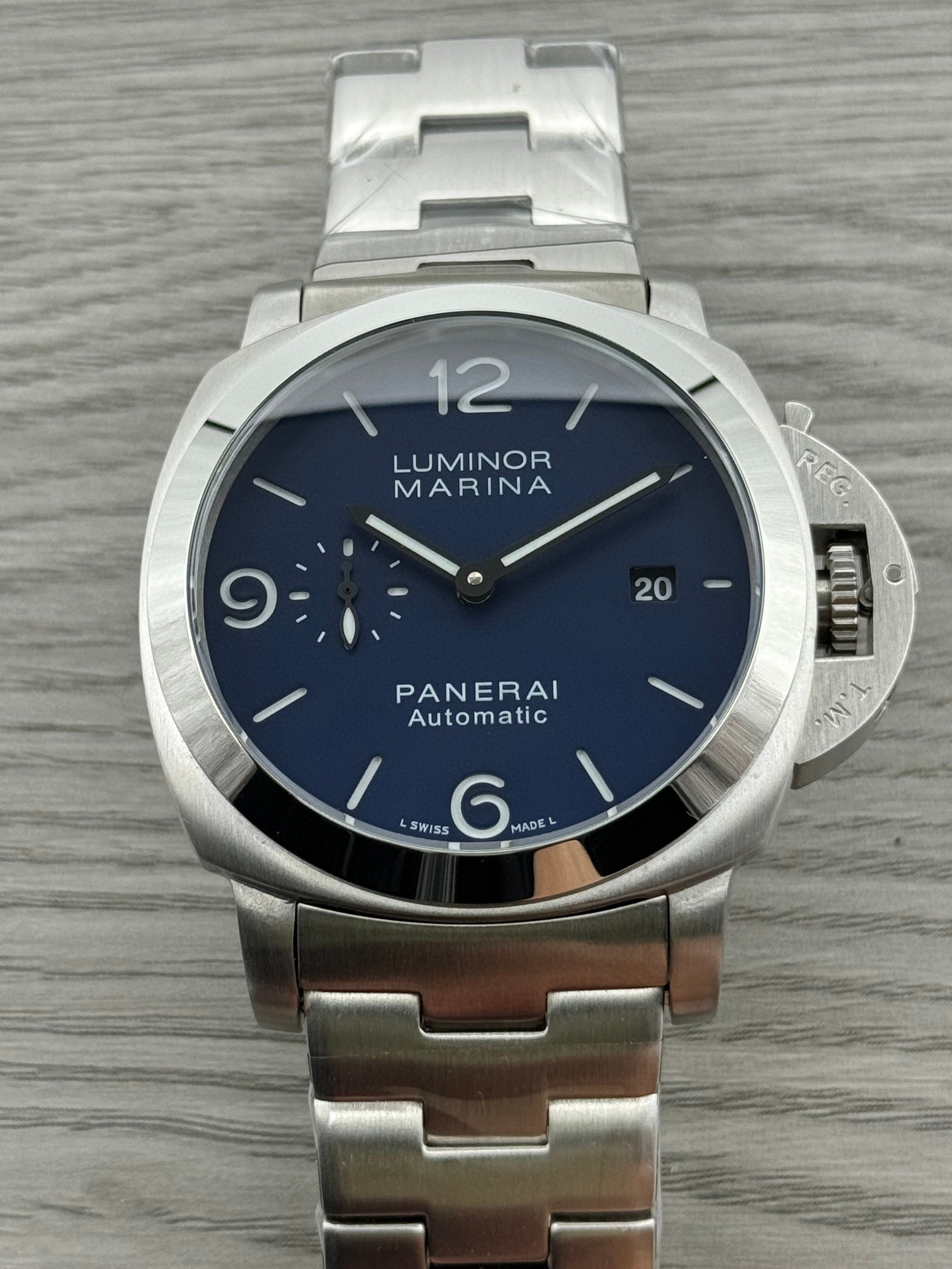 파네라이 A급 남자시계