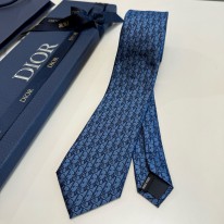 디올 넥타이