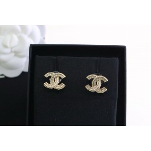 샤넬 귀걸이