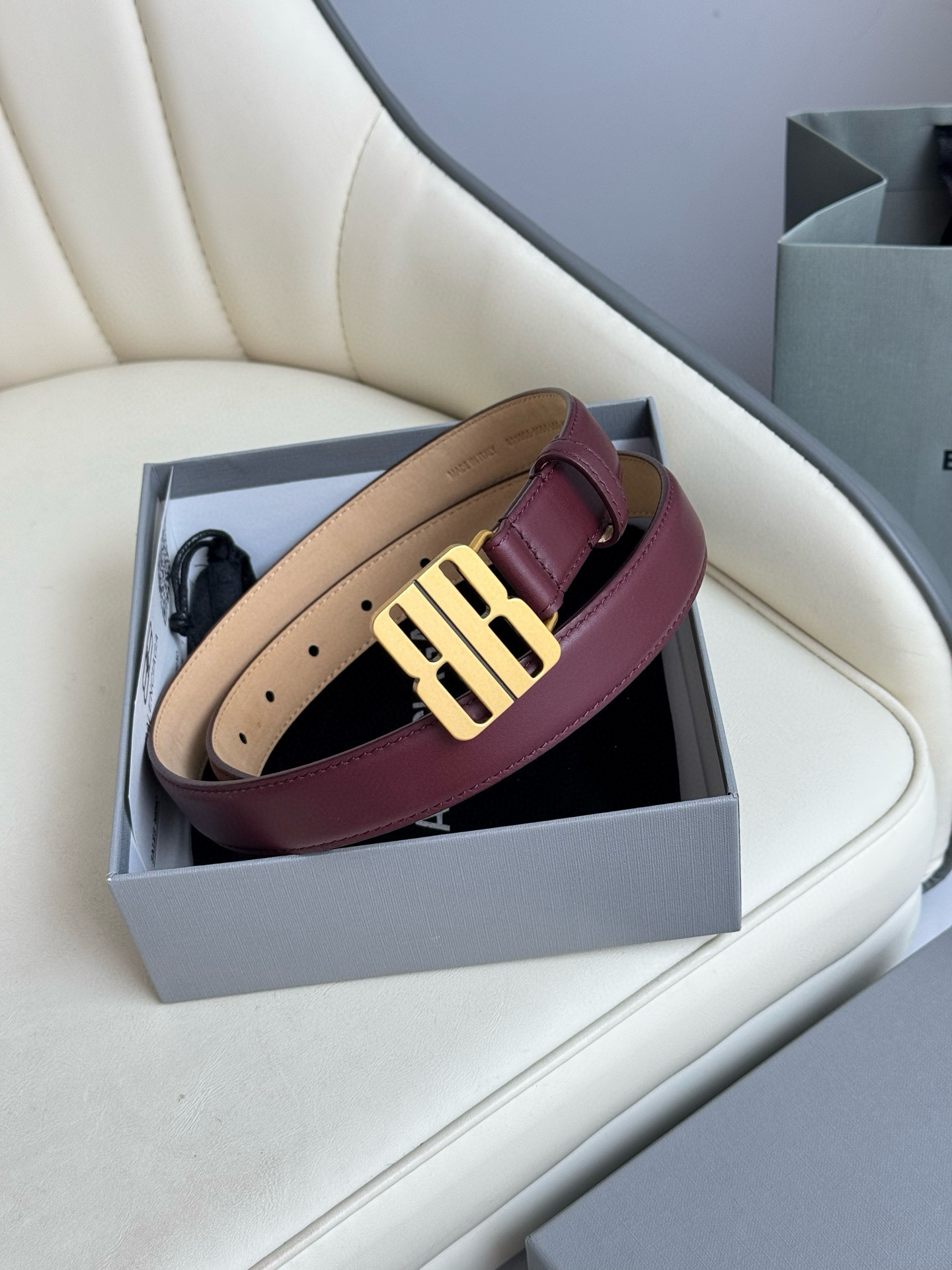 발렌시아가 여자 벨트