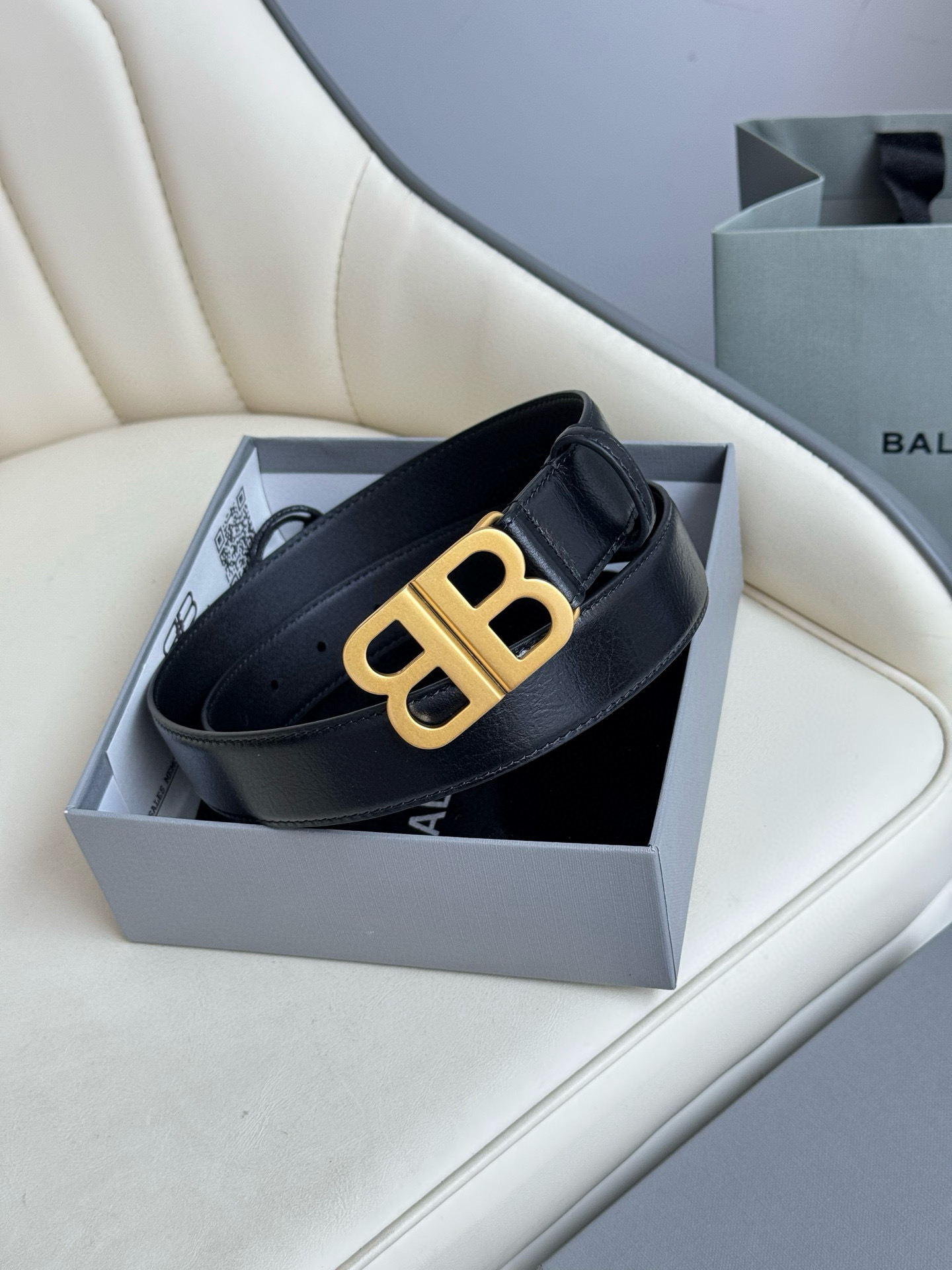 발렌시아가 남자 벨트