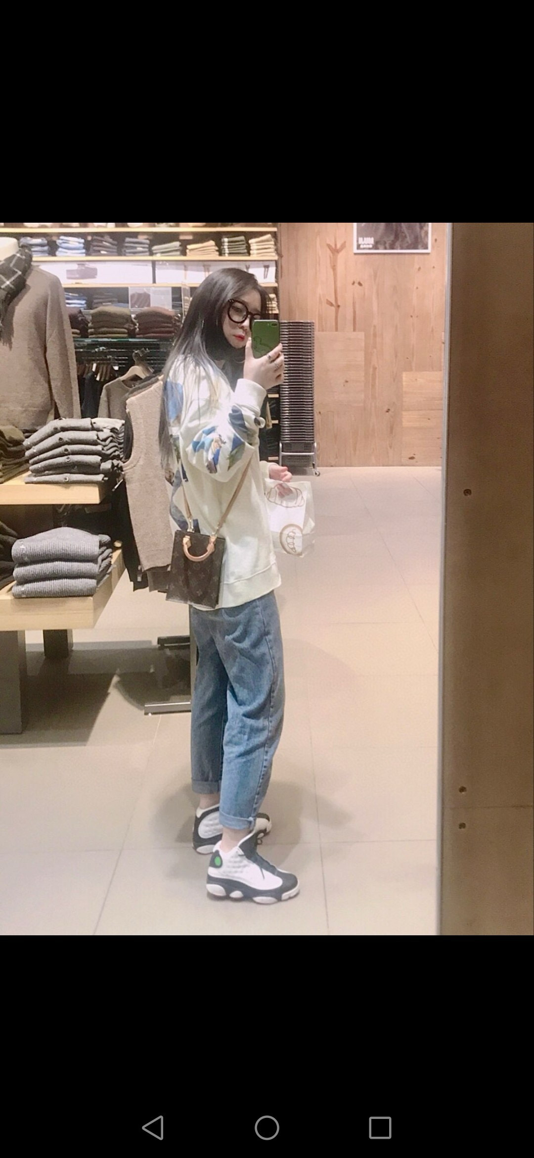 오프화이트 남녀공용 후드티 맨투맨