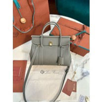 로로피아나 여자가방