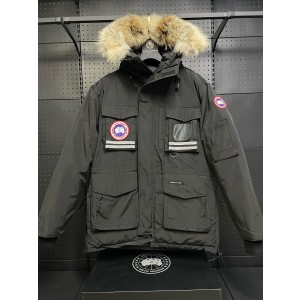 캐나다구스 남녀공용 패딩