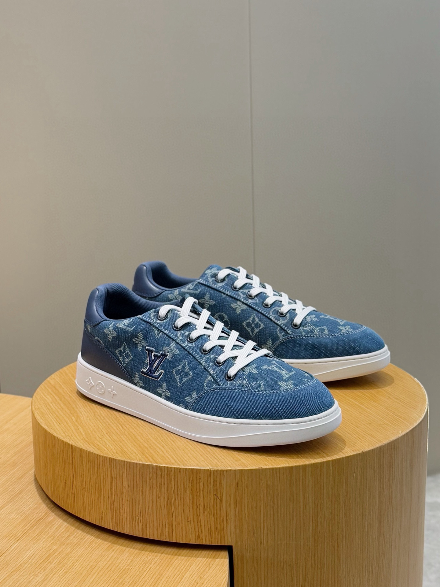 루이비통 남자 신발 운동화 스니커즈