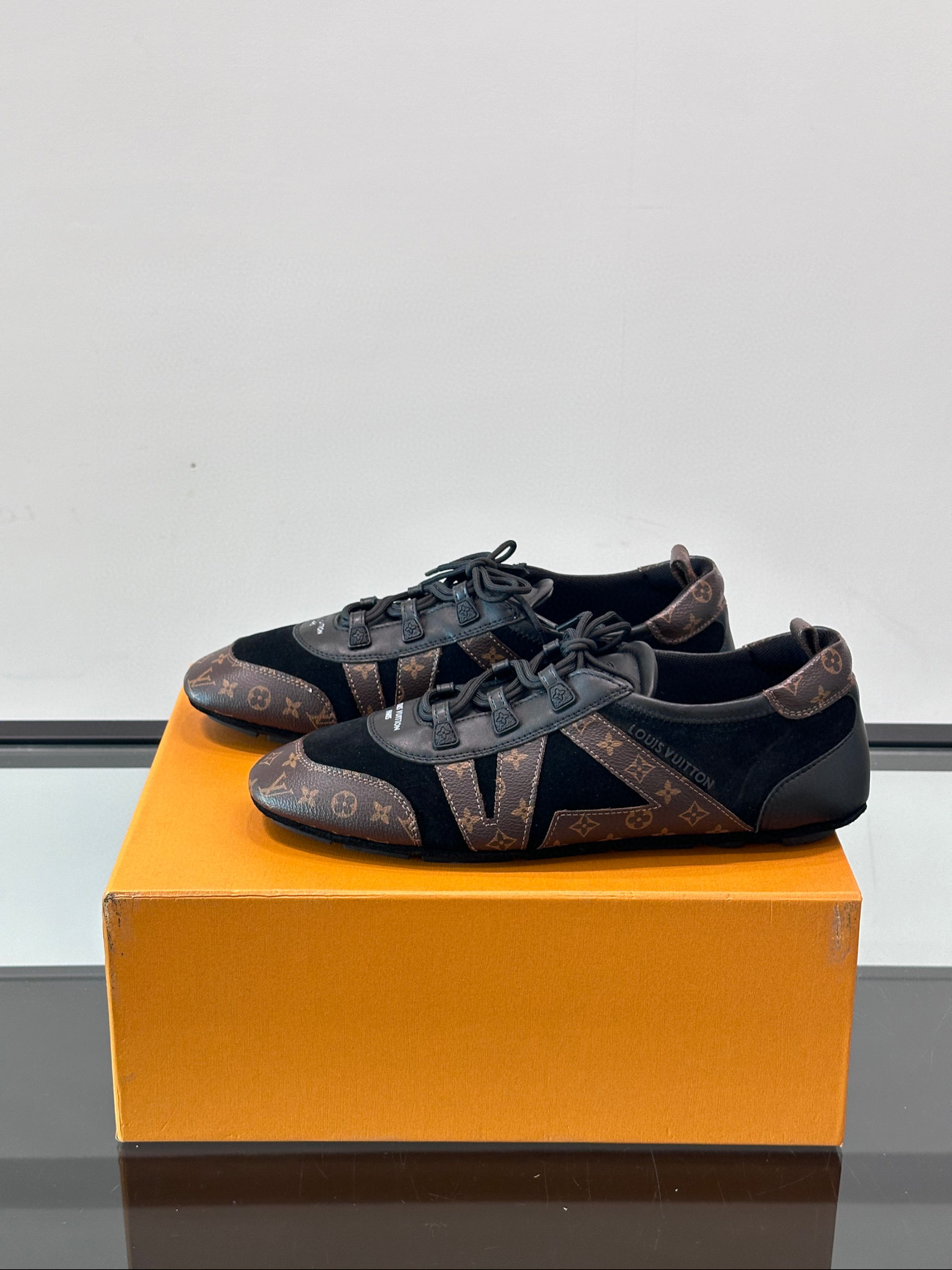 루이비통 남자 신발 운동화 스니커즈