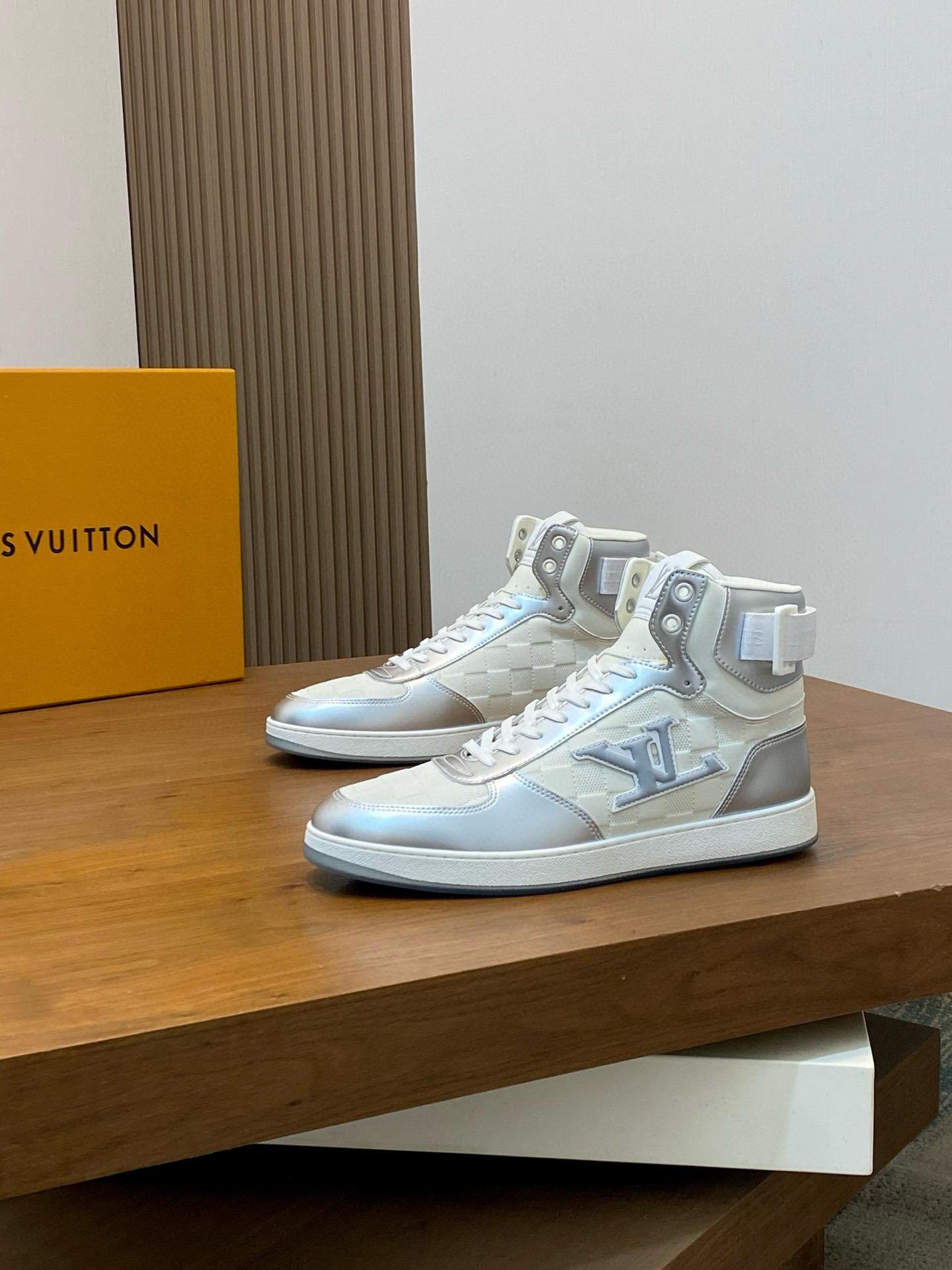 루이비통 남자 부츠