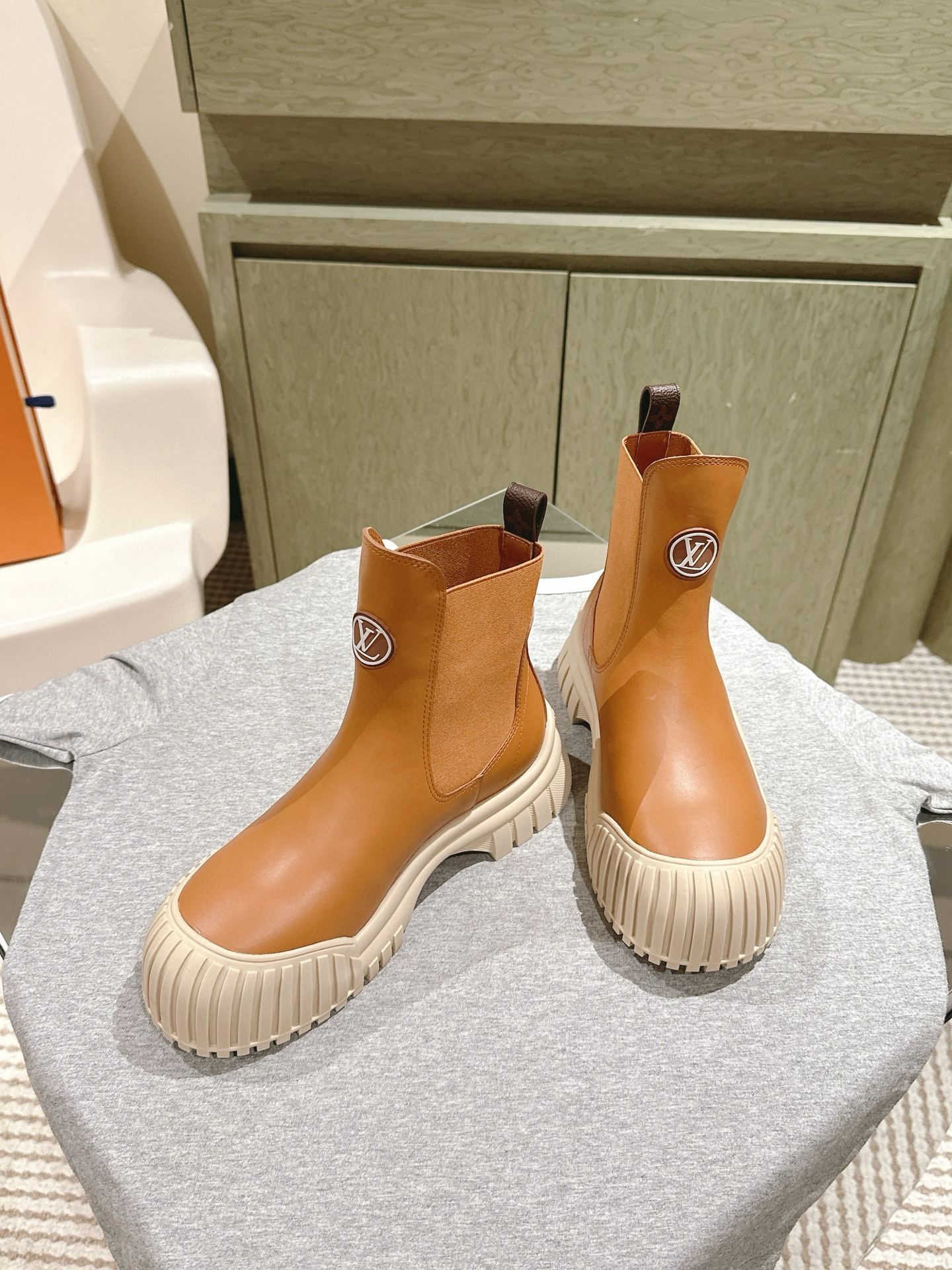 루이비통 5CM 여자 부츠