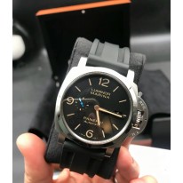 파네라이 A급 남자 시계