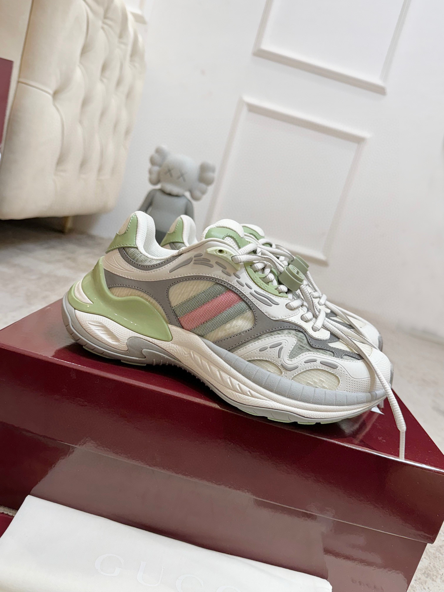 구찌 라이톤 남녀공용 신발 운동화 스니커즈