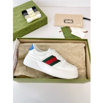 구찌 4cm 스크러너 남녀공용 신발 운동화 스니커즈