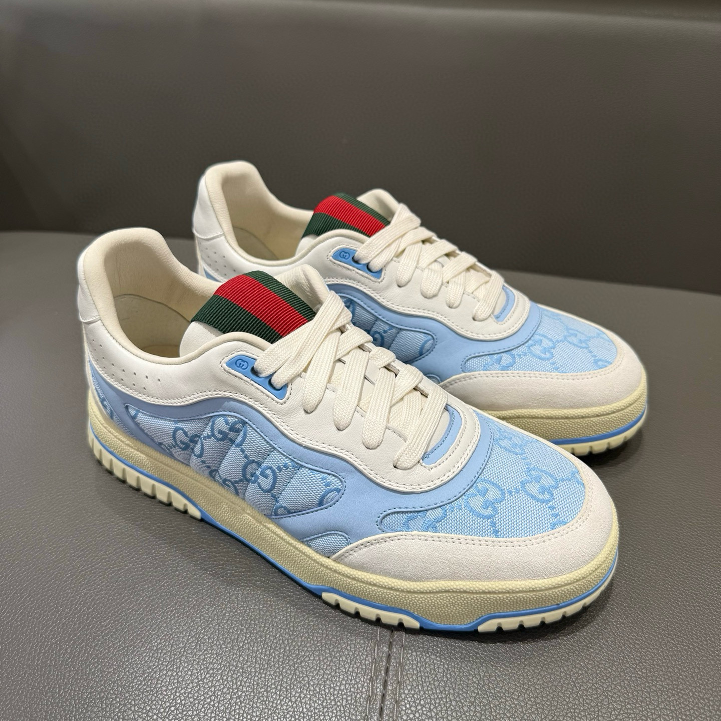 구찌 남녀공용 신발 운동화 스니커즈