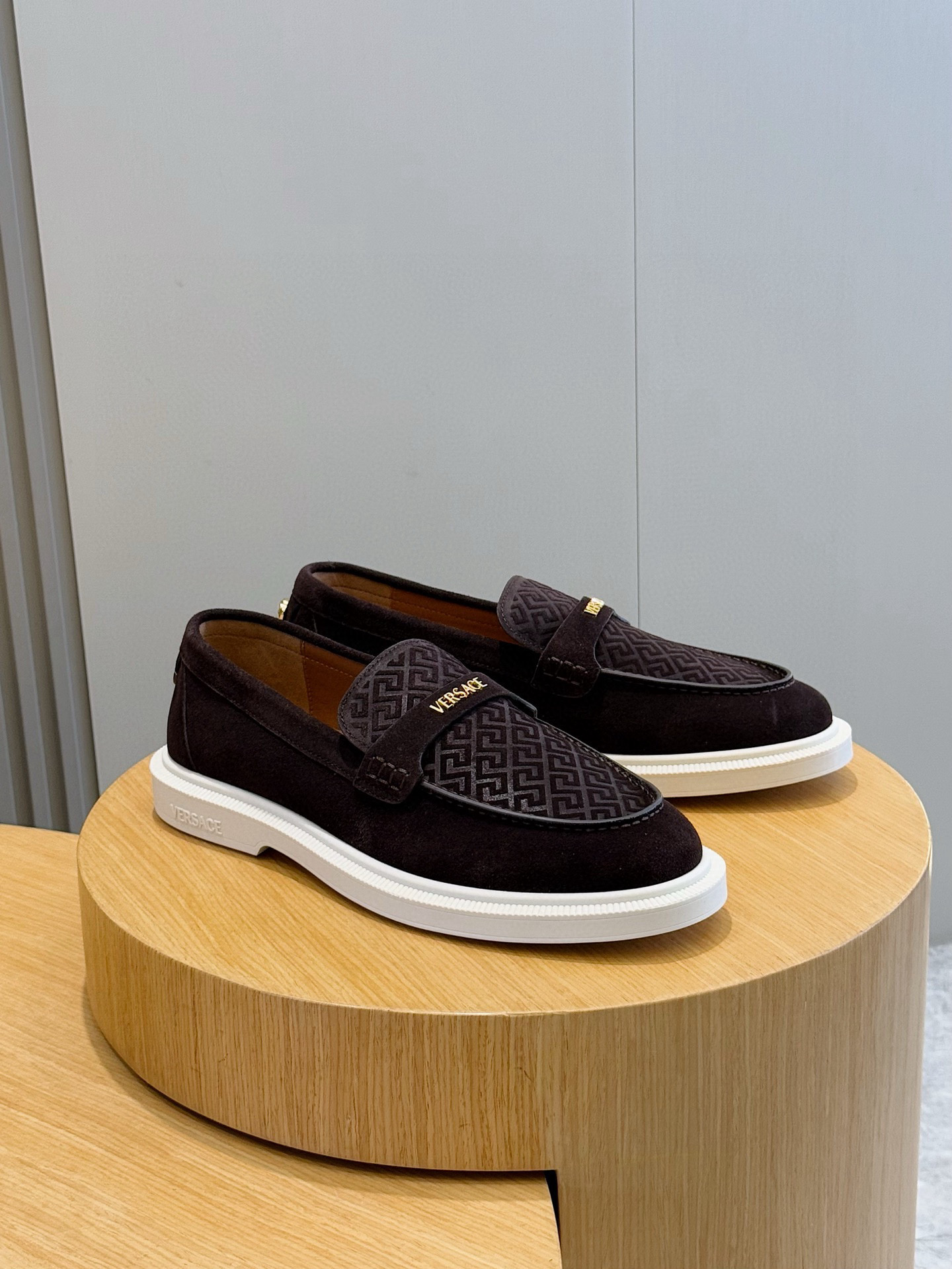 베르사체 남자 신발 운동화 스니커즈