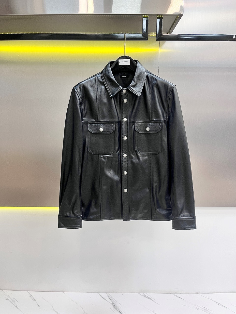 톰포드 소가죽 자켓