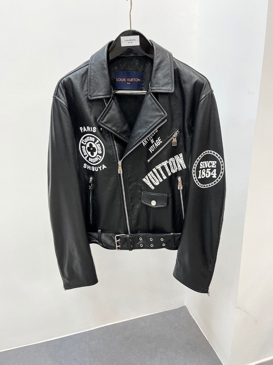 루이비통 송아지가죽 자켓