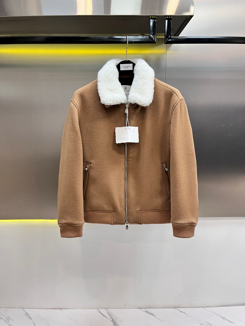 브루넬로 쿠치넬리 양모 자켓