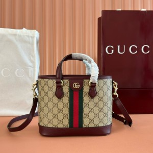 구찌 836848 남자가방