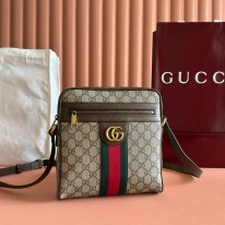 구찌 547926 남자가방