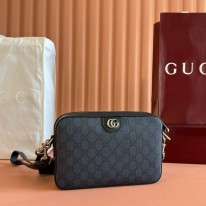 구찌 699439 남자가방