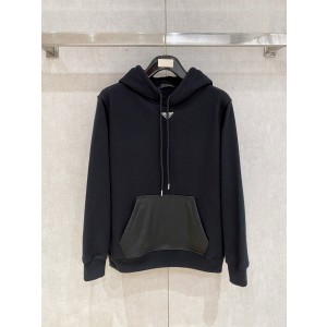 프라다 남자 맨투맨