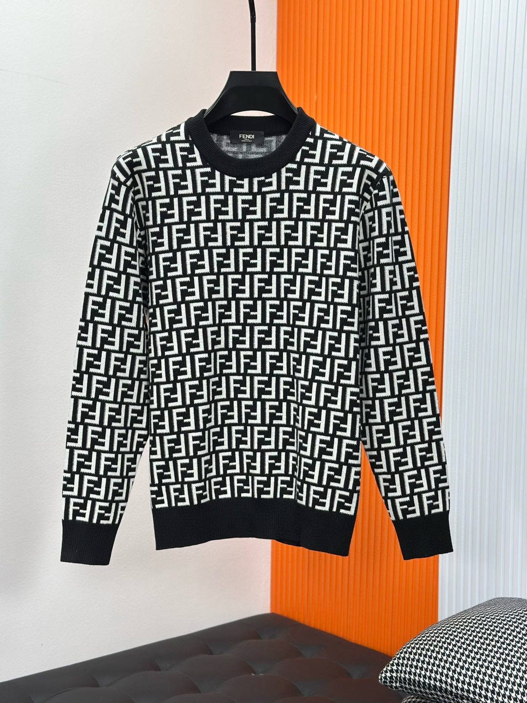 펜디 남자 니트