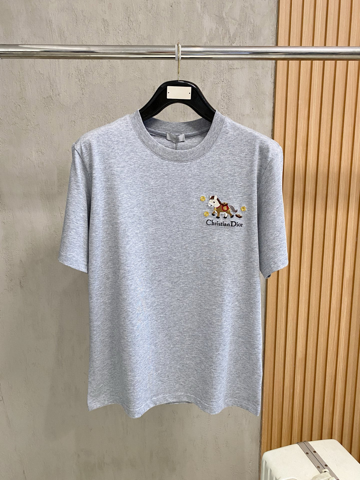 디올 남자 반팔티