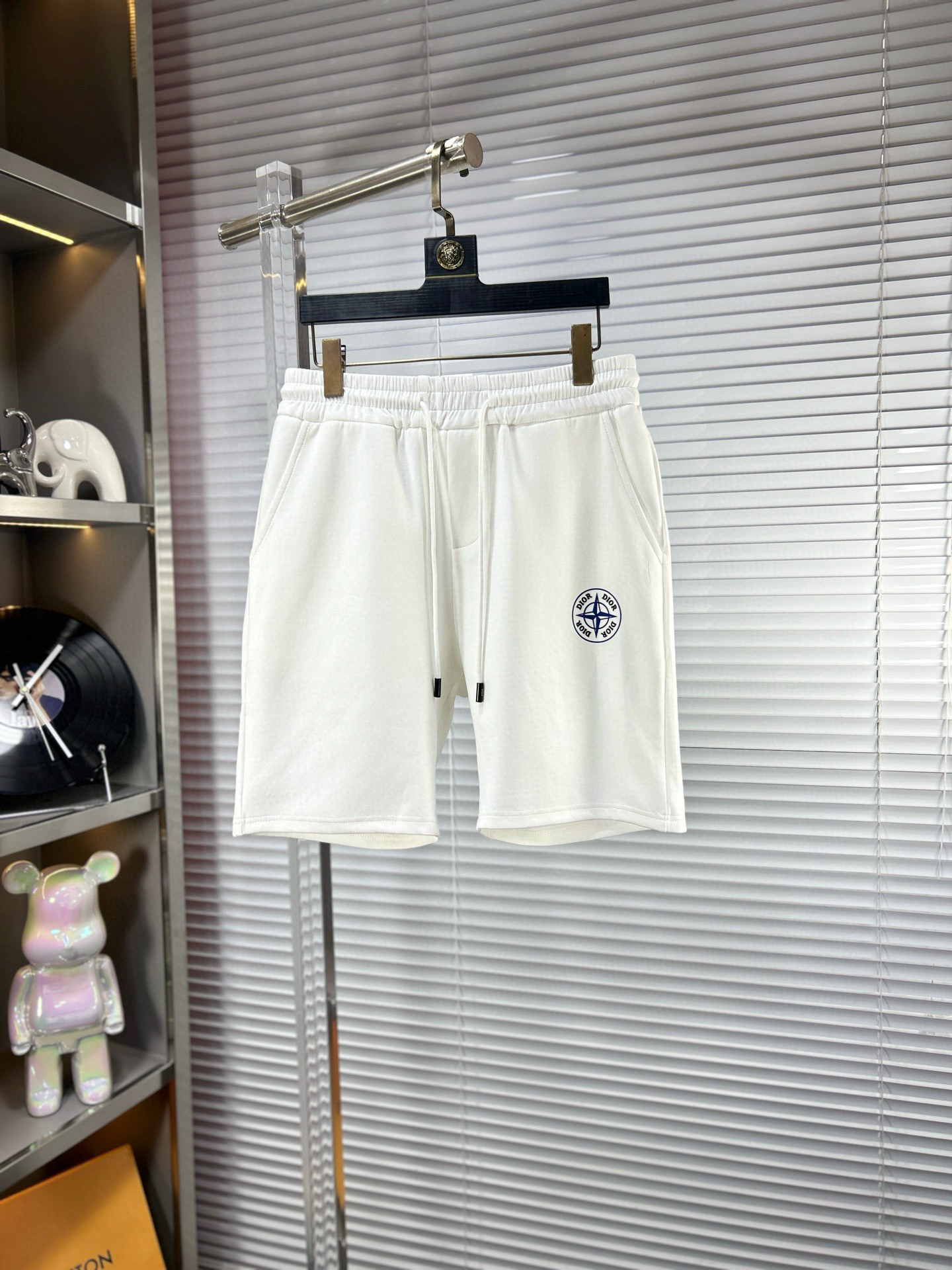 디올 남자 반바지