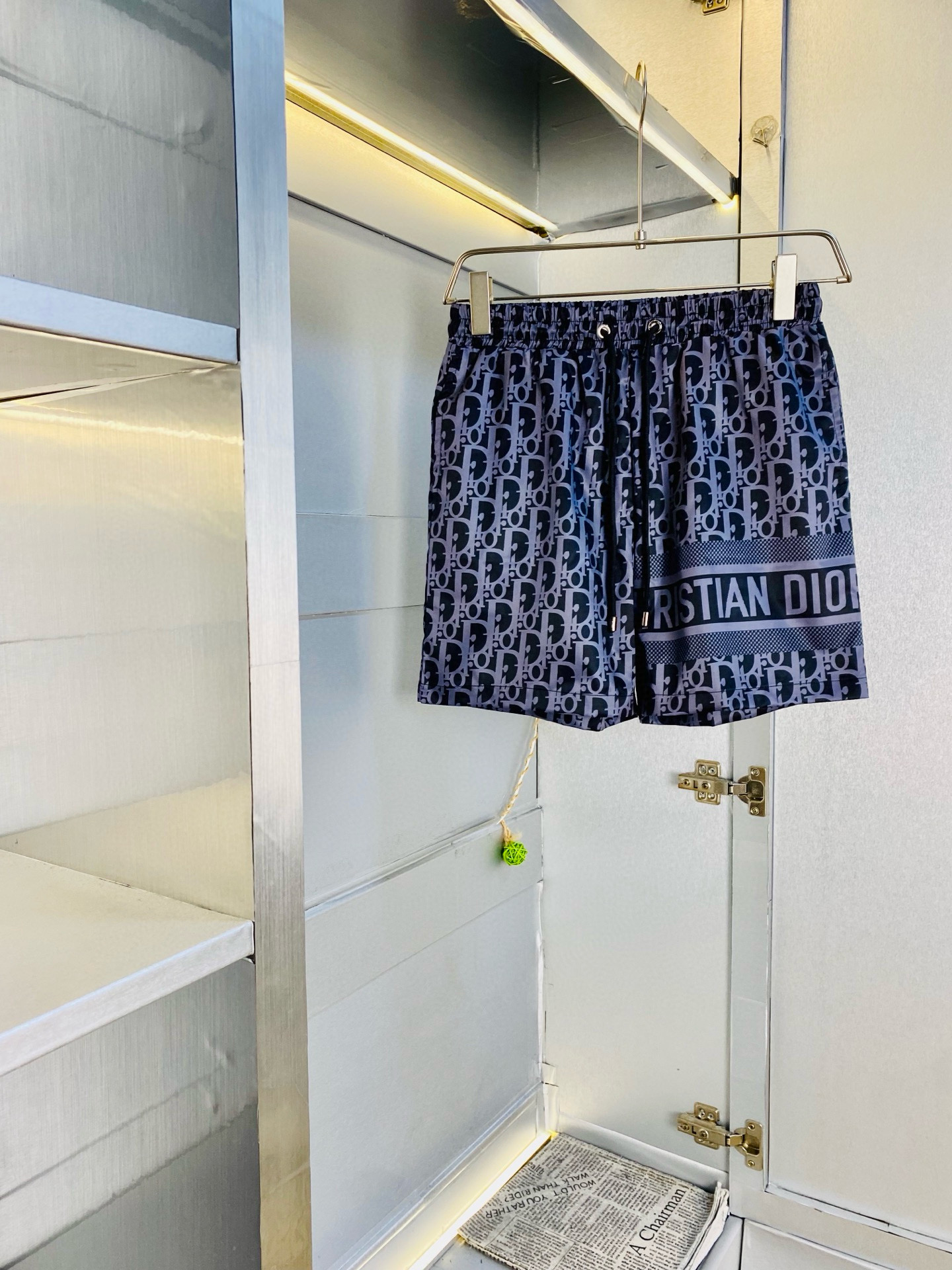 디올 3컬러 남자 반바지