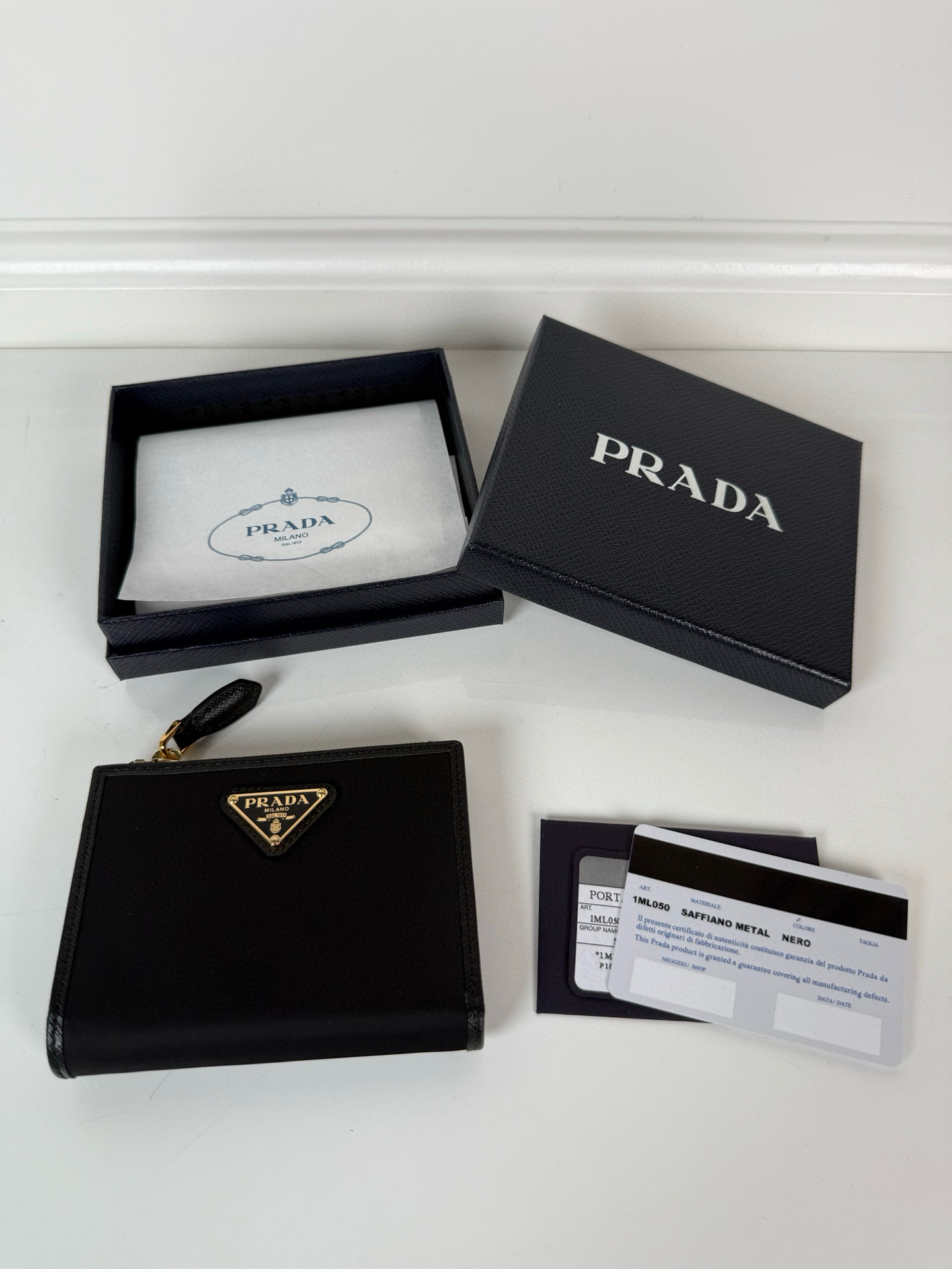 프라다 1ML050 남녀공용 반지갑
