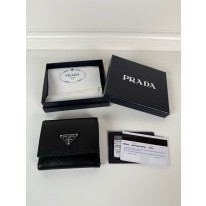 프라다 1MH043 여자 반지갑