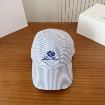 로로피아나 모자