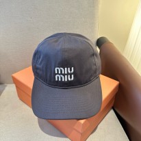 미우미우 모자